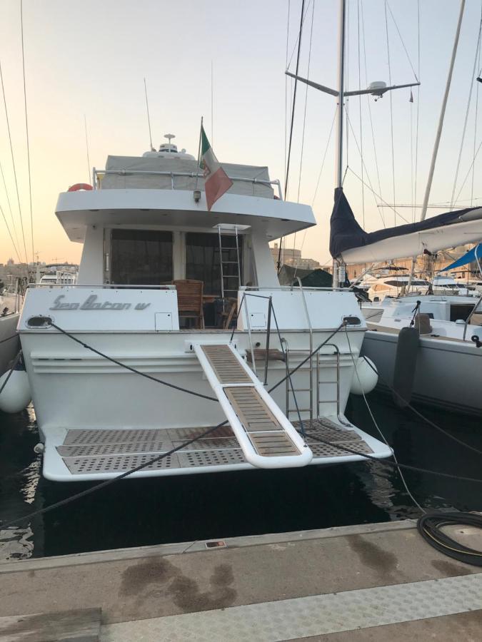 Hotel Sea Baroniv "Bedsonboat" Vittoriosa Exterior foto